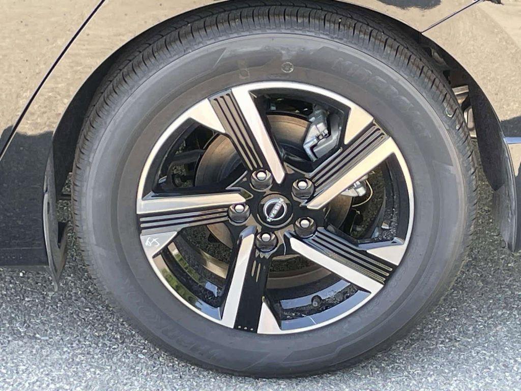 new 2025 Nissan Sentra car, priced at $22,901