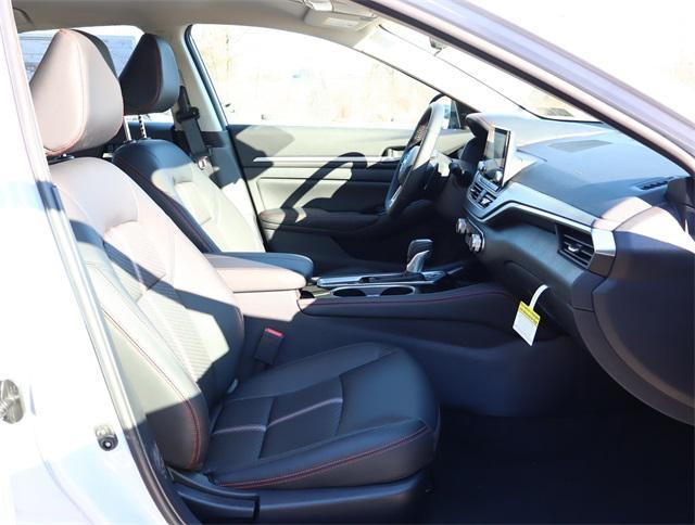 new 2025 Nissan Altima car, priced at $31,352