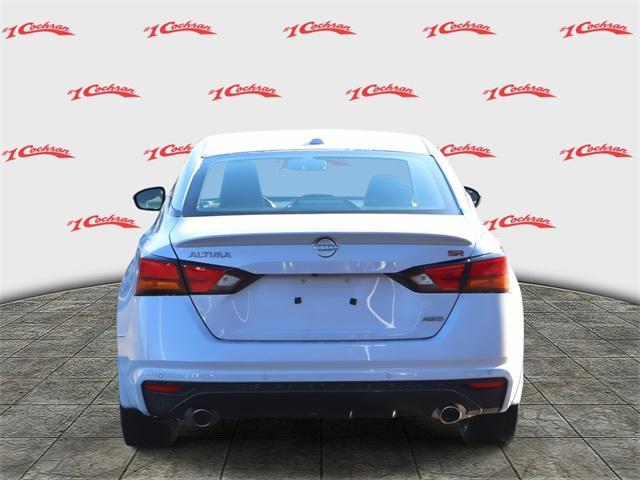 new 2025 Nissan Altima car, priced at $31,352
