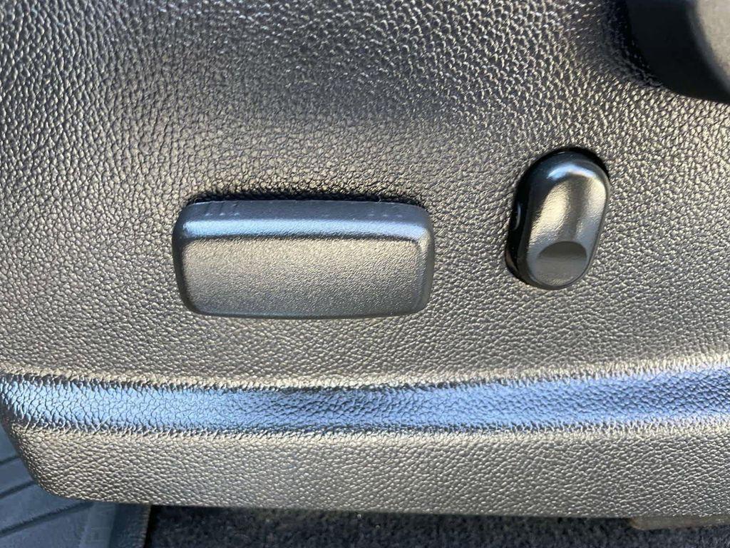 used 2019 GMC Canyon car, priced at $25,991