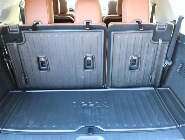 new 2025 Nissan Pathfinder car, priced at $52,286