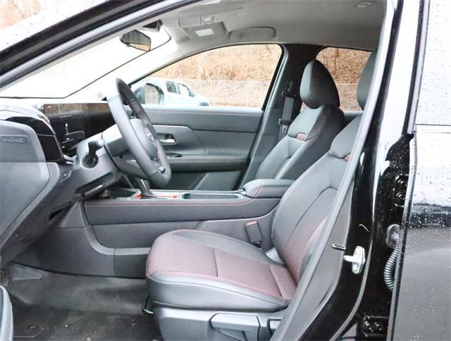 new 2025 Nissan Kicks car, priced at $28,902