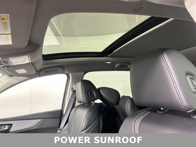 used 2024 Acura MDX car, priced at $46,834