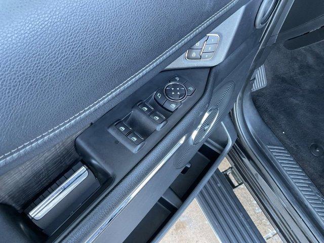 used 2021 Ford Expedition car, priced at $41,827