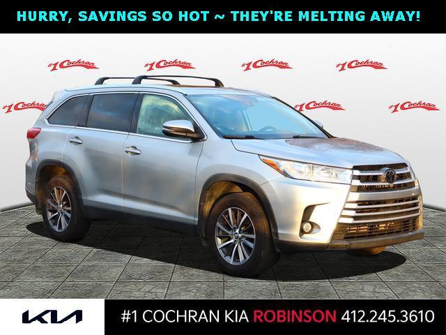 used 2019 Toyota Highlander car, priced at $23,440