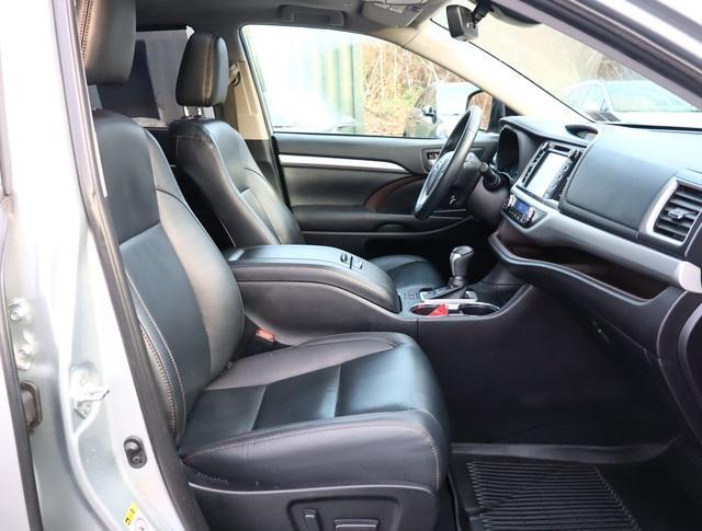 used 2019 Toyota Highlander car, priced at $24,720