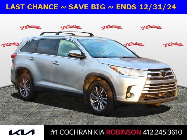 used 2019 Toyota Highlander car, priced at $23,994