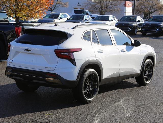 used 2024 Chevrolet Trax car, priced at $24,264