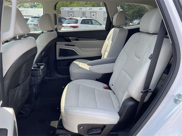 used 2023 Kia Telluride car, priced at $36,372