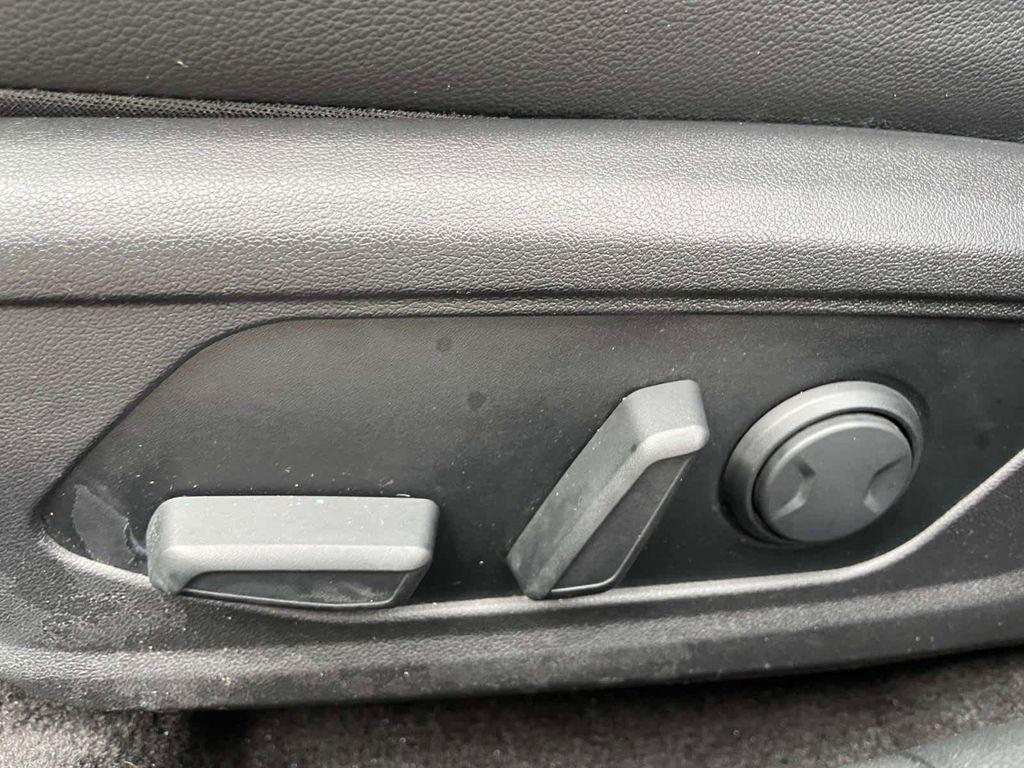 used 2022 Hyundai Elantra car, priced at $15,937