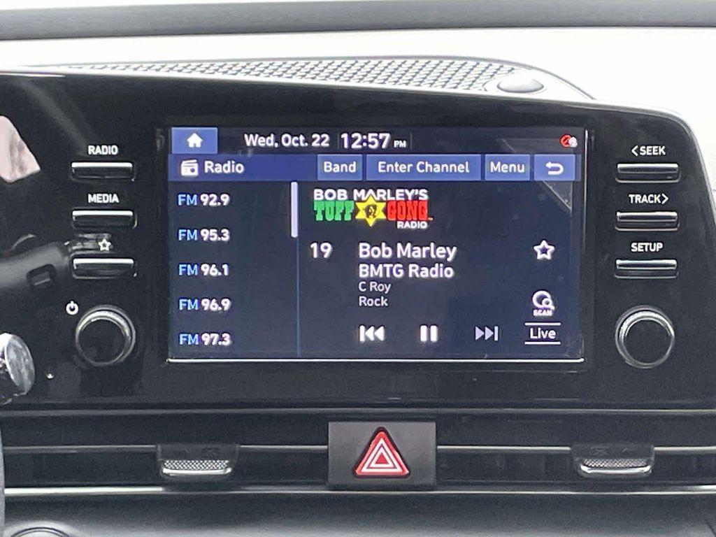 used 2022 Hyundai Elantra car, priced at $15,937