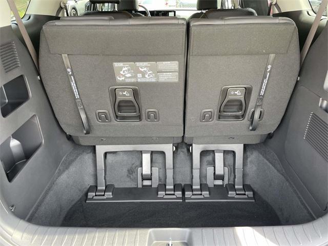 used 2026 Kia Carnival Hybrid car, priced at $42,879