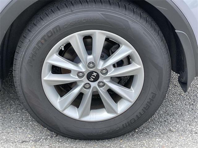 used 2019 Kia Sorento car, priced at $16,851