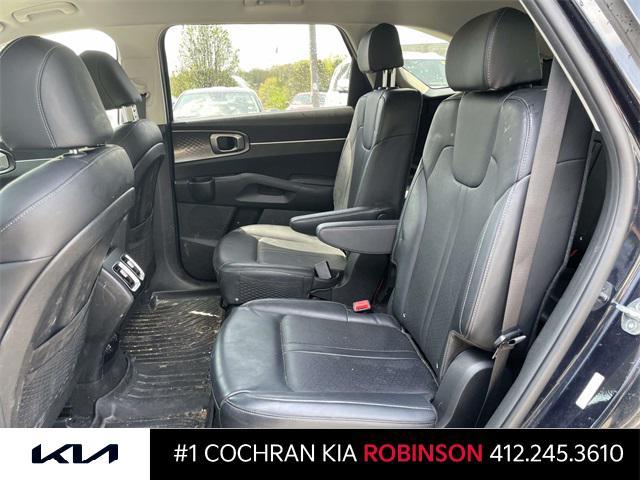 used 2023 Kia Sorento Hybrid car, priced at $31,073