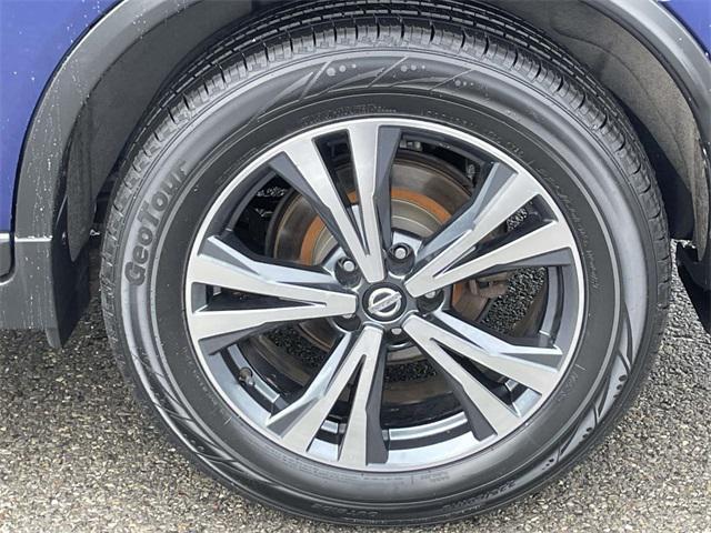used 2017 Nissan Rogue car, priced at $13,959