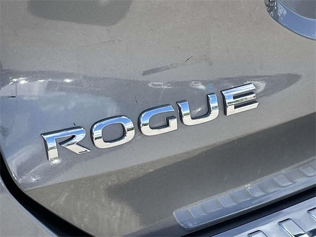 used 2016 Nissan Rogue car, priced at $15,520