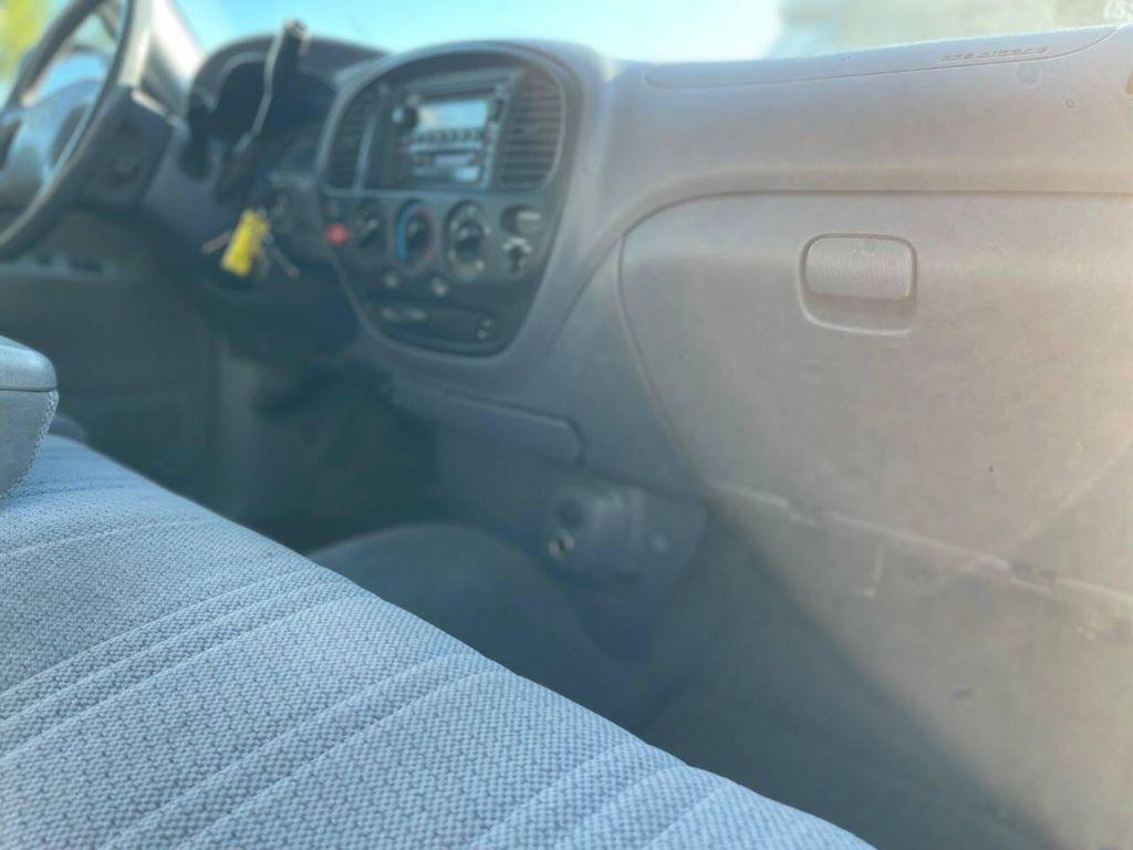used 2000 Toyota Tundra car, priced at $14,999