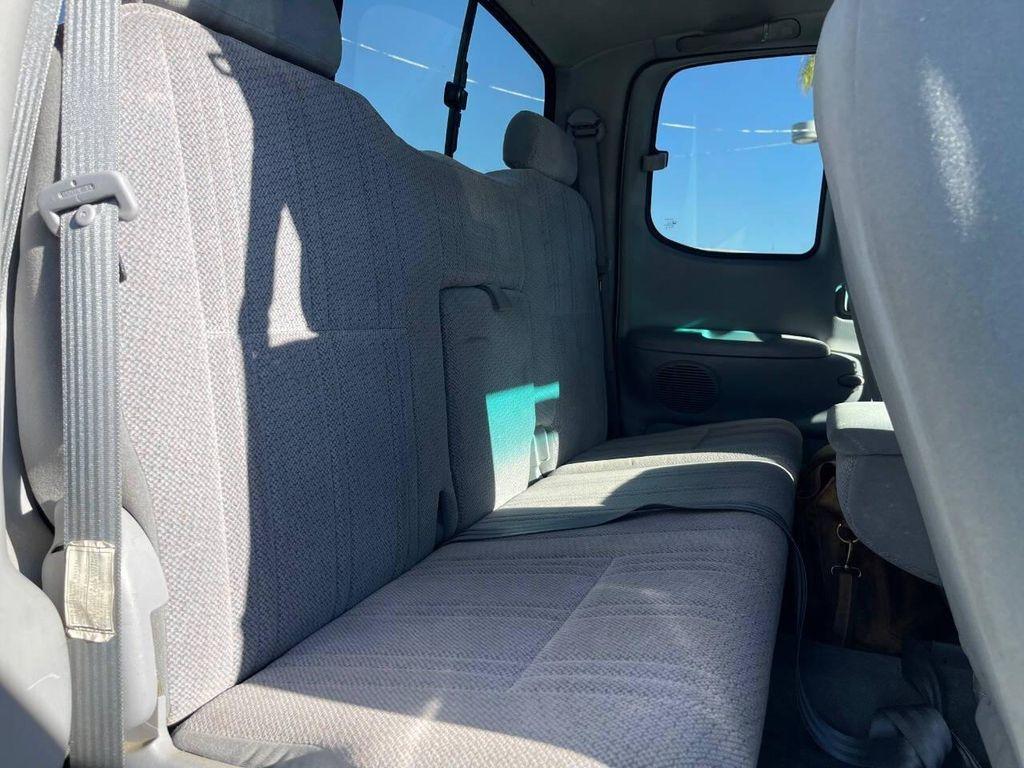 used 2000 Toyota Tundra car, priced at $14,999