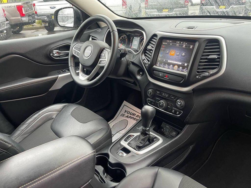 used 2018 Jeep Cherokee car, priced at $15,999