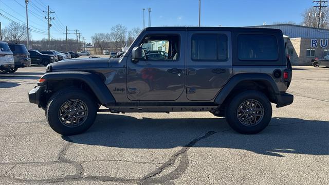 new 2025 Jeep Wrangler car, priced at $47,226