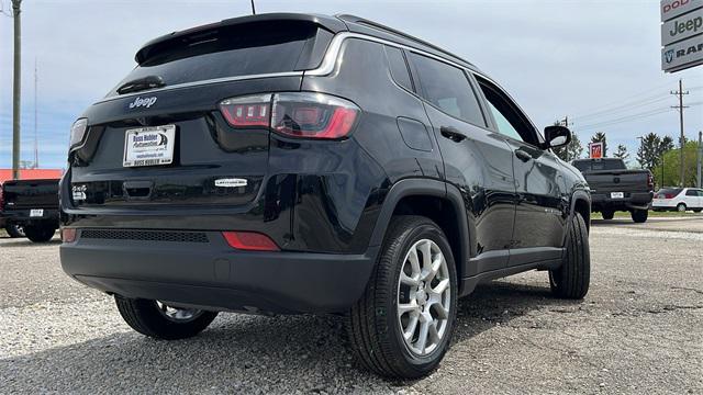 new 2024 Jeep Compass car, priced at $33,569