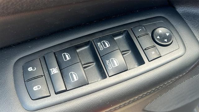 used 2021 Jeep Grand Cherokee car, priced at $24,995