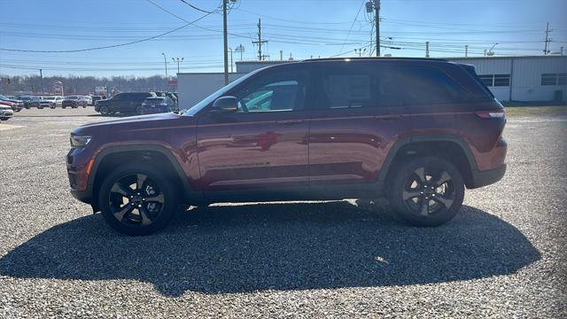 new 2025 Jeep Grand Cherokee car, priced at $46,470