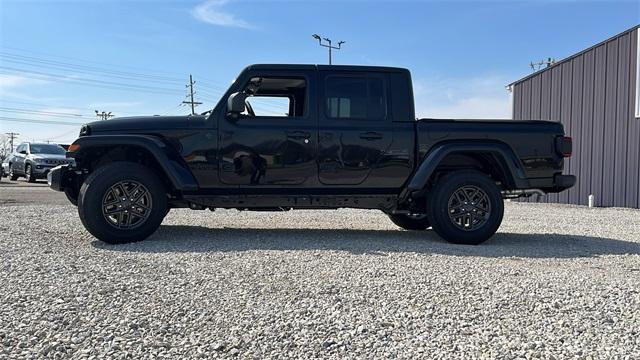 new 2024 Jeep Gladiator car, priced at $55,585