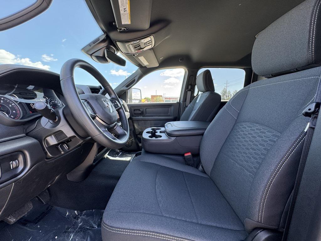 new 2025 Ram 2500 car, priced at $66,274