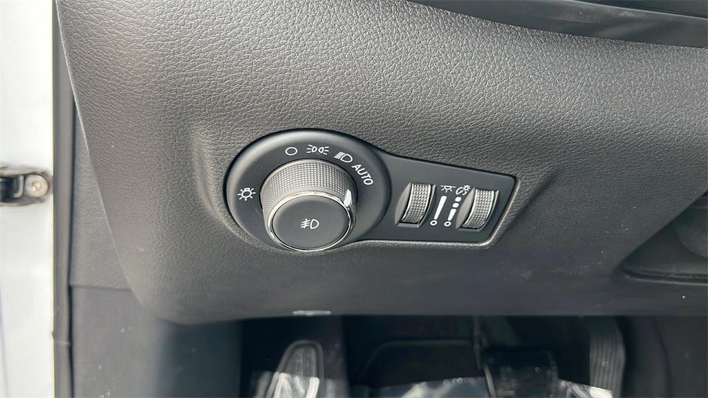 new 2025 Jeep Compass car, priced at $36,030