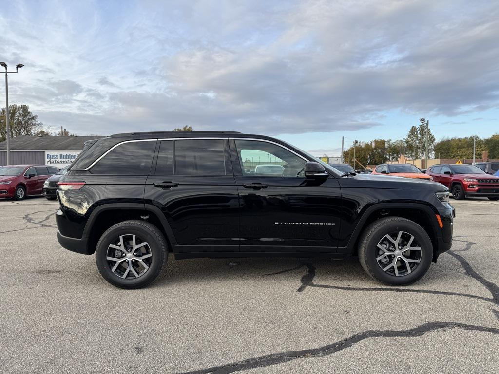 new 2025 Jeep Grand Cherokee car, priced at $46,474