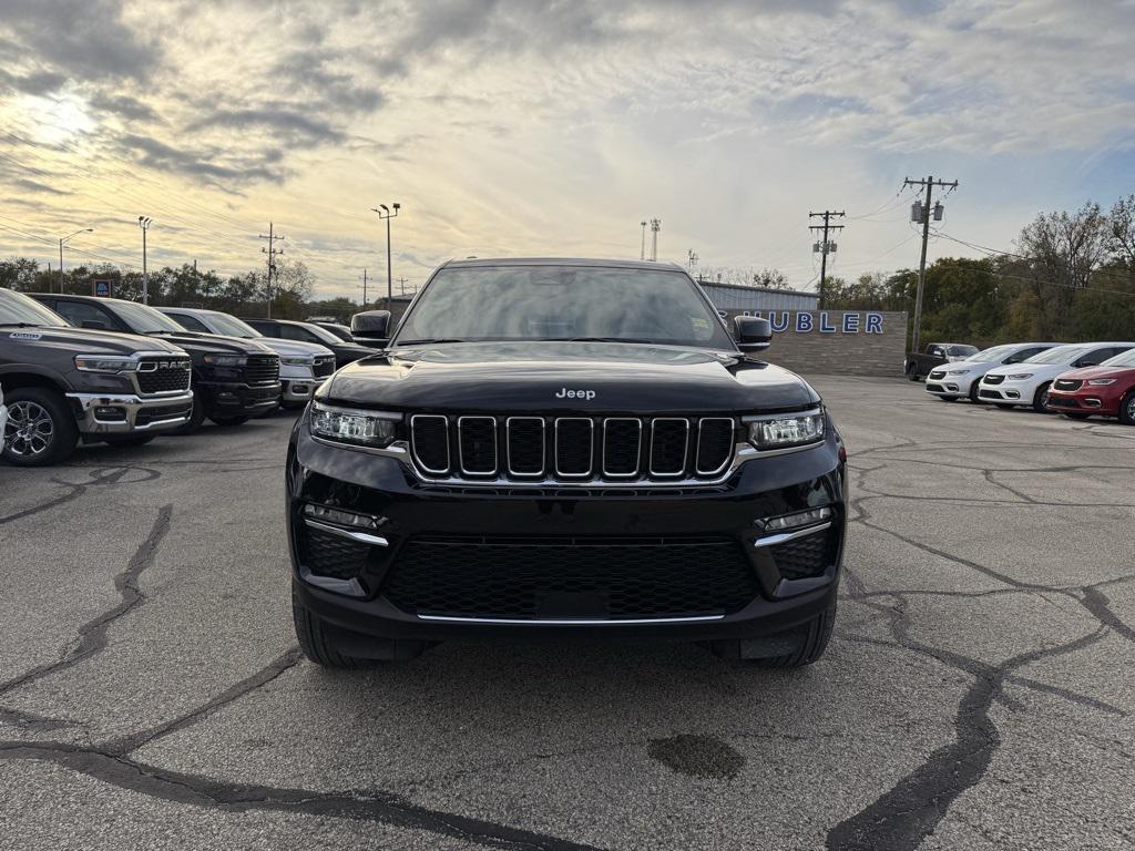 new 2025 Jeep Grand Cherokee car, priced at $46,474