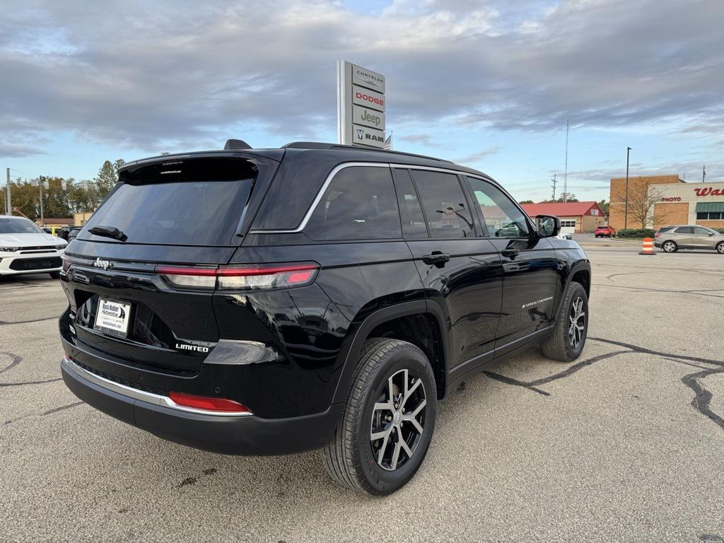 new 2025 Jeep Grand Cherokee car, priced at $46,474