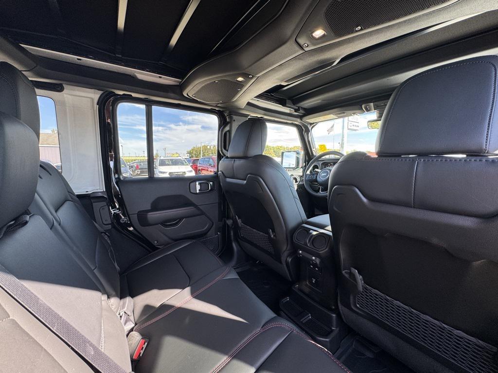 new 2026 Jeep Wrangler car, priced at $70,017