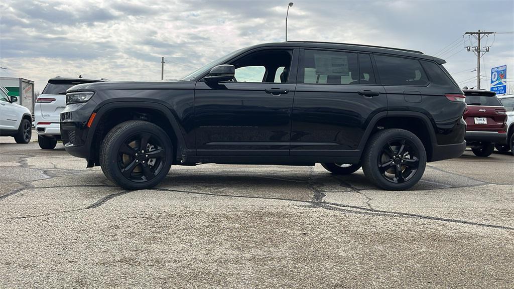 new 2025 Jeep Grand Cherokee L car, priced at $48,411
