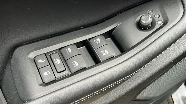 new 2025 Jeep Grand Cherokee L car, priced at $48,411