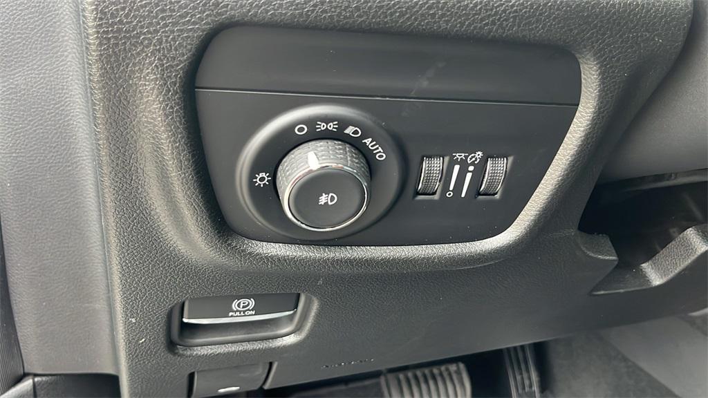 used 2023 Jeep Grand Cherokee L car, priced at $37,400