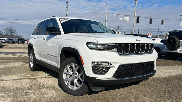 used 2022 Jeep Grand Cherokee car, priced at $35,390