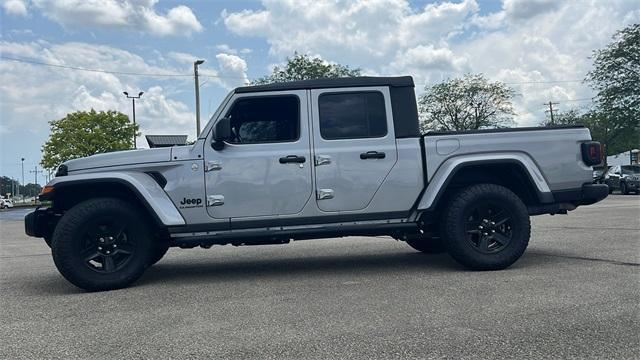 used 2021 Jeep Gladiator car, priced at $32,259