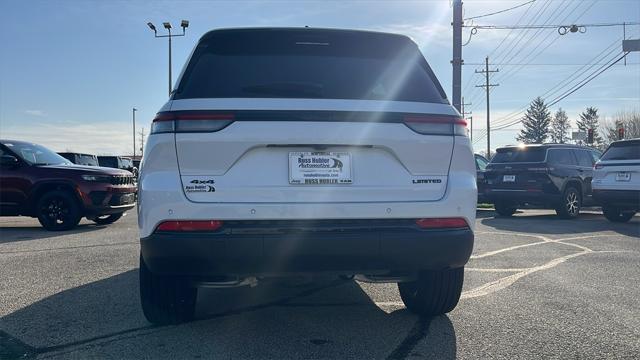 new 2025 Jeep Grand Cherokee car, priced at $48,050