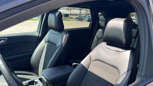 used 2022 Ford Edge car, priced at $31,990