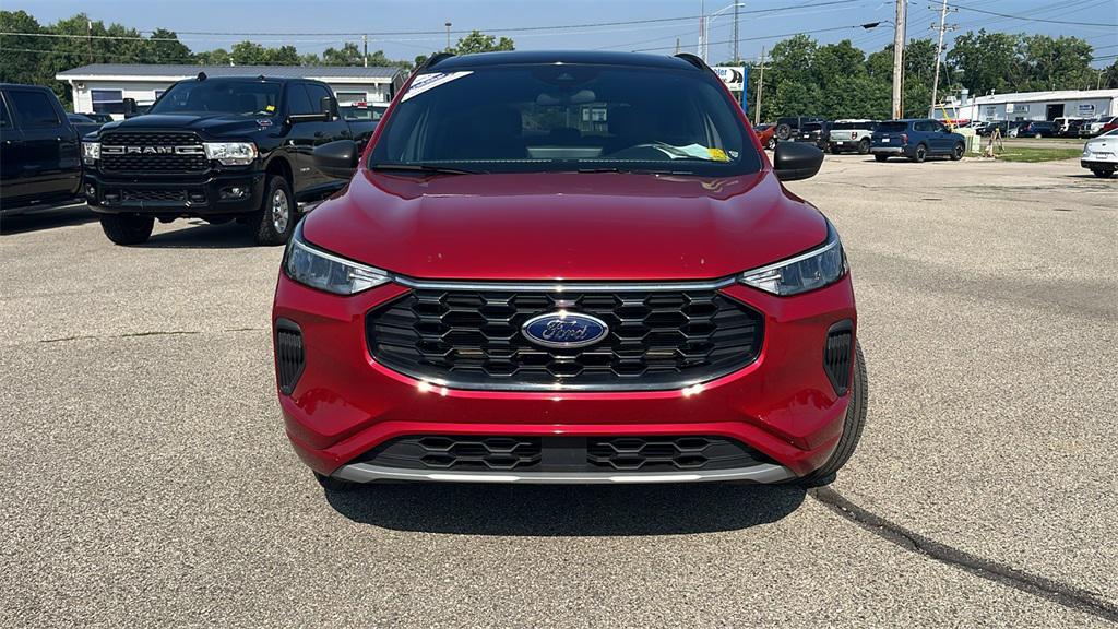 used 2023 Ford Escape car, priced at $26,620