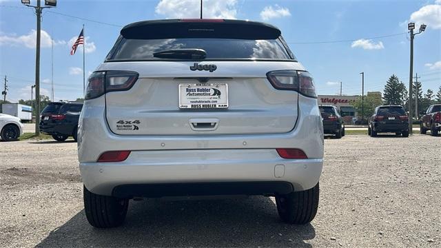 new 2024 Jeep Compass car, priced at $41,305