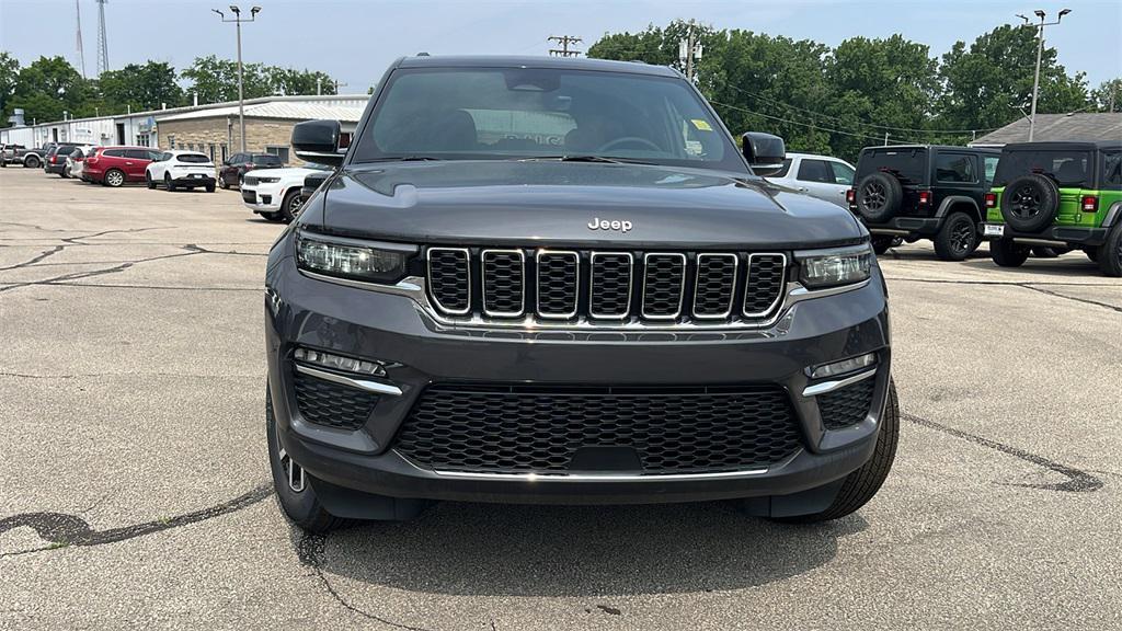 new 2025 Jeep Grand Cherokee car, priced at $46,153