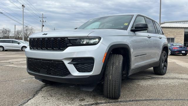 new 2025 Jeep Grand Cherokee car, priced at $46,470