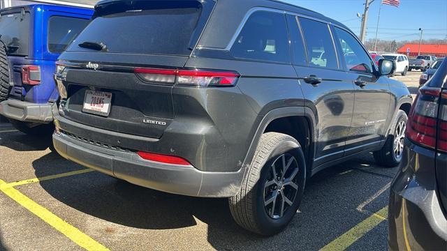 used 2024 Jeep Grand Cherokee car, priced at $44,520