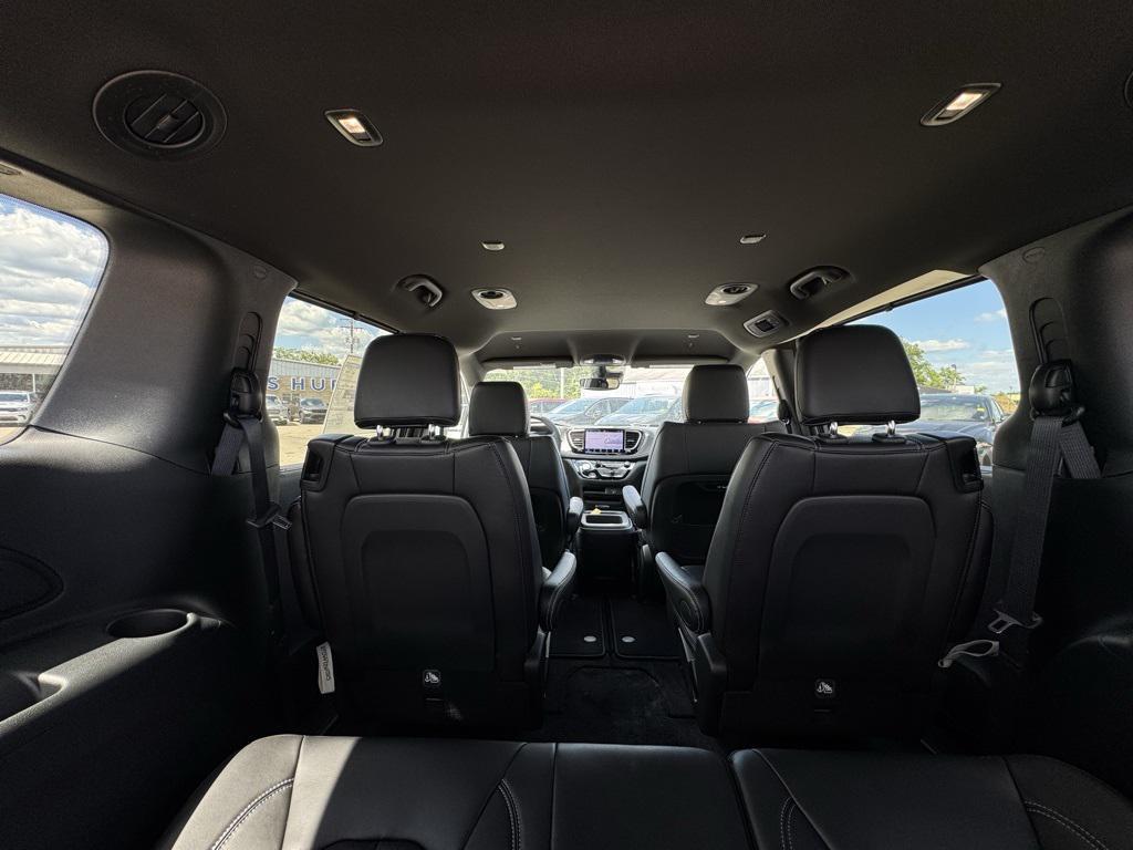 new 2026 Chrysler Pacifica car, priced at $44,371