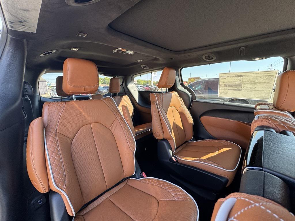 new 2026 Chrysler Pacifica car, priced at $58,075