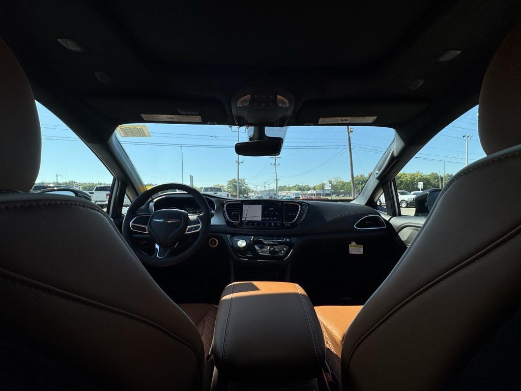 new 2026 Chrysler Pacifica car, priced at $58,075