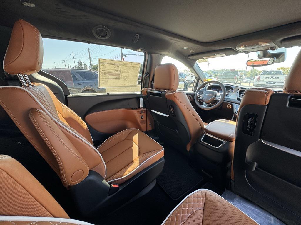 new 2026 Chrysler Pacifica car, priced at $58,075